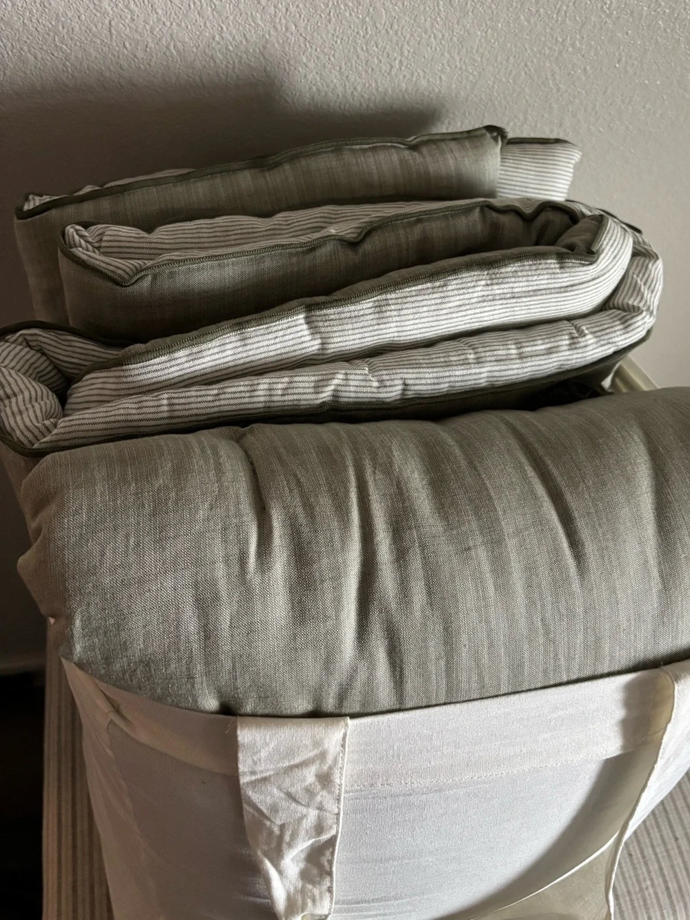 NWT 3pc Full/Queen Reversible Comforter Set Green - Hearth & Hand with Magnolia